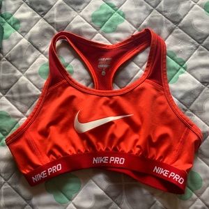 Nike Girls Sports Bra